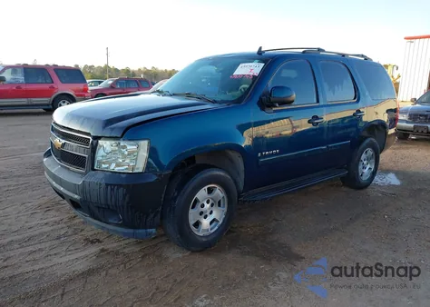 2007 Chevrolet Tahoe Lt из США, поврежденный, VIN 1GNFC13017R191718